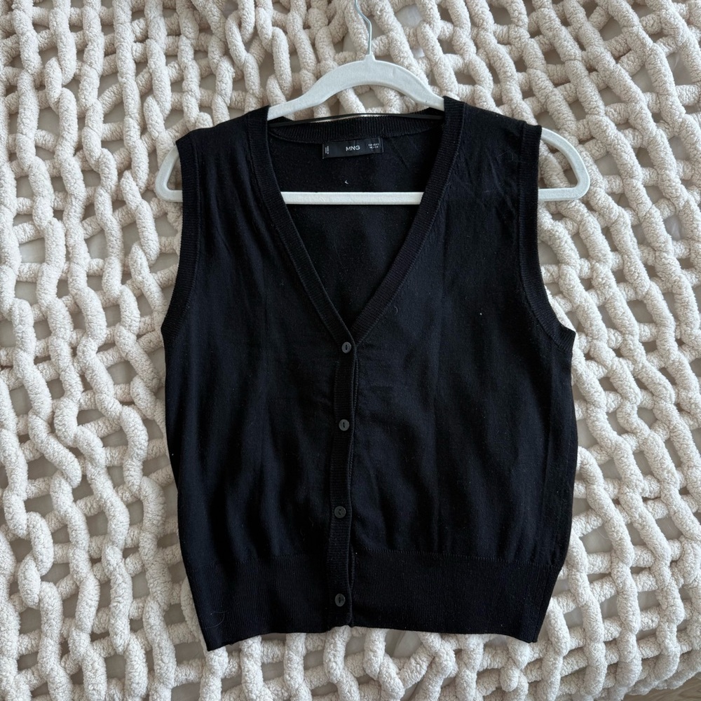 Mango knit vest
